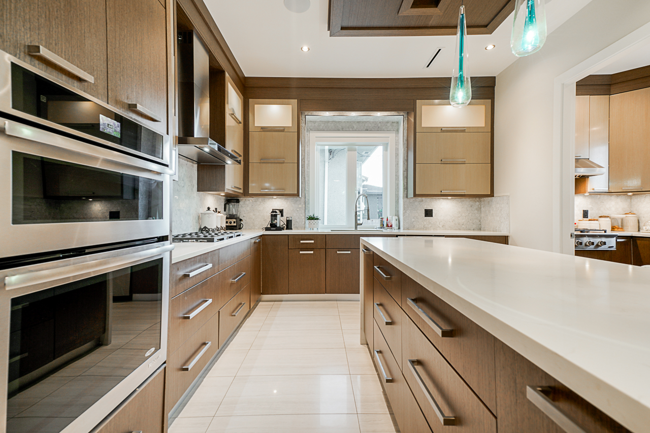 6743 Strathmore Ave Burnaby 11