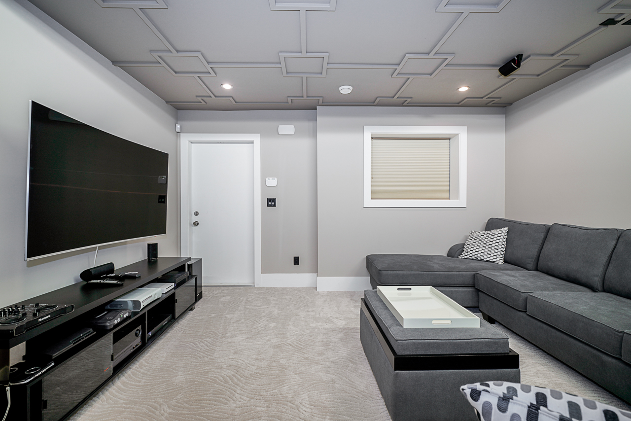 6743 Strathmore Ave Burnaby 28