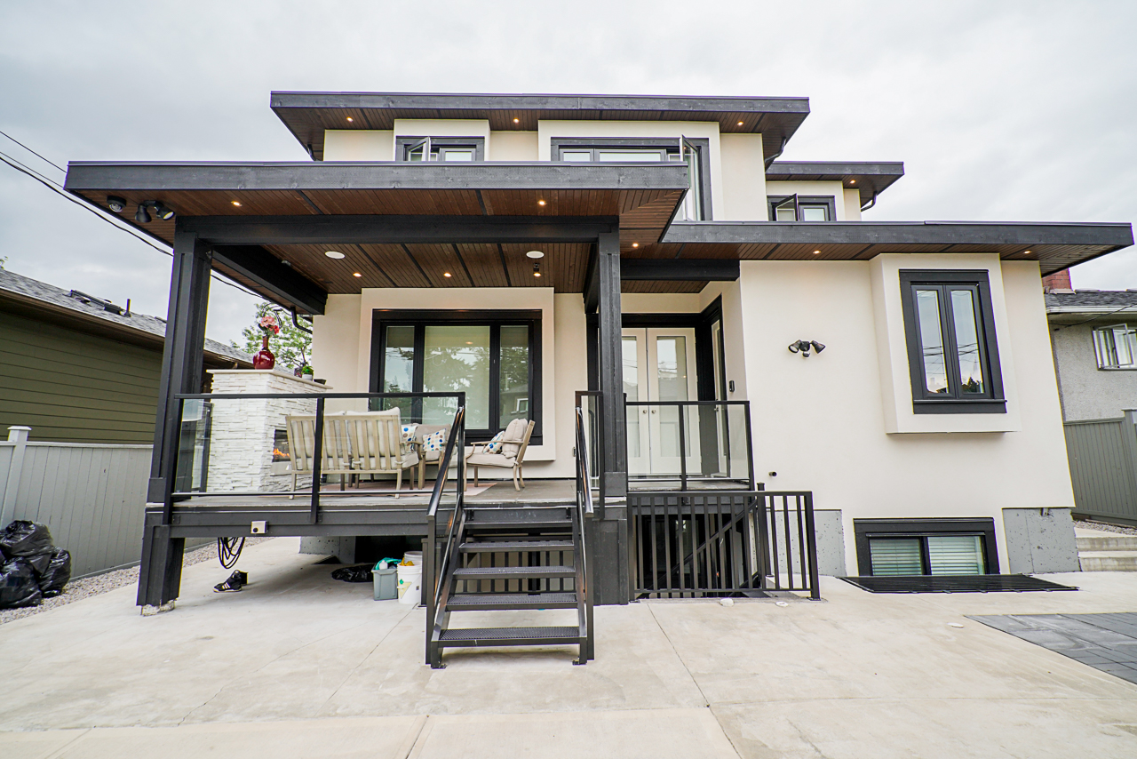 6743 Strathmore Ave Burnaby 30