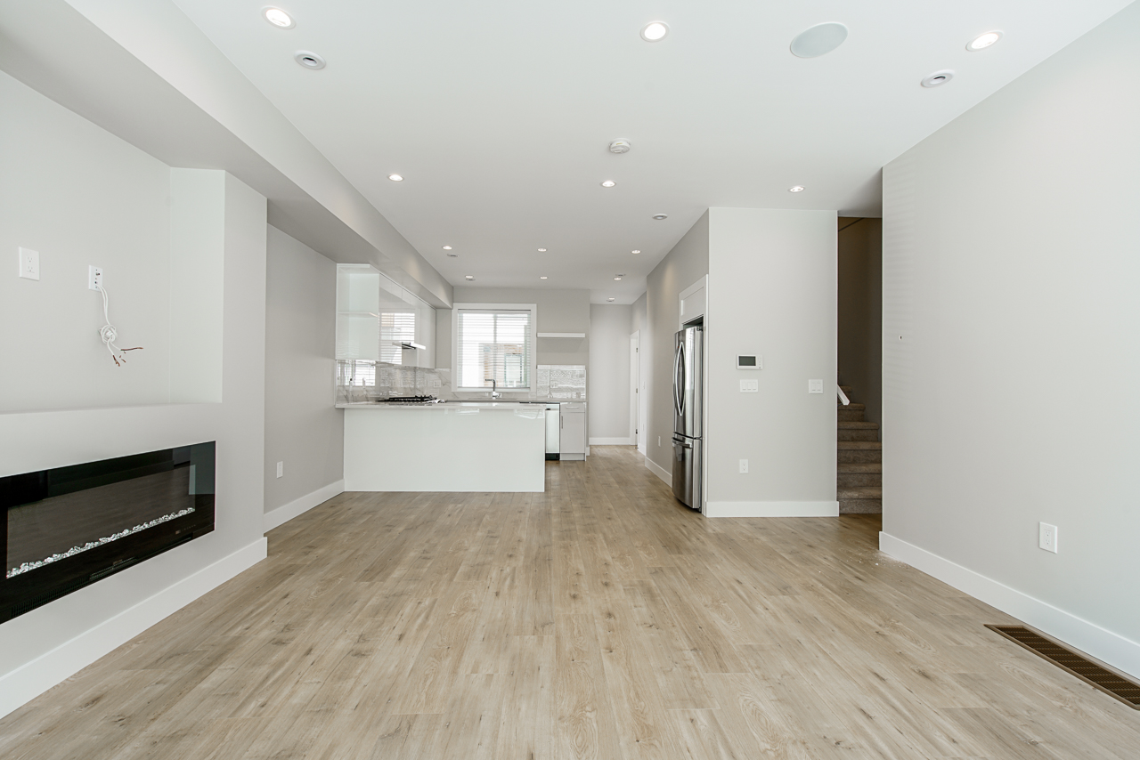 56 16511 WATSON DRIVE, SURREY 10