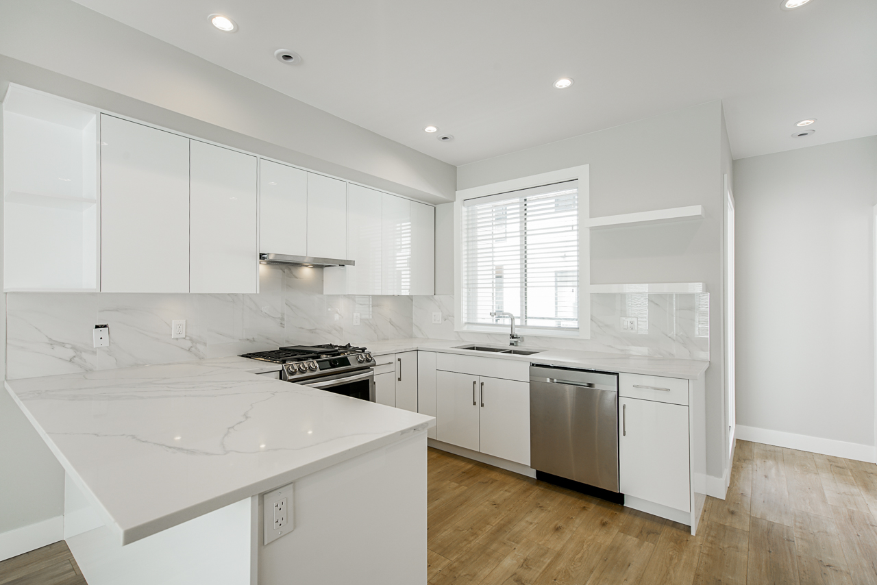 56 16511 WATSON DRIVE, SURREY 12