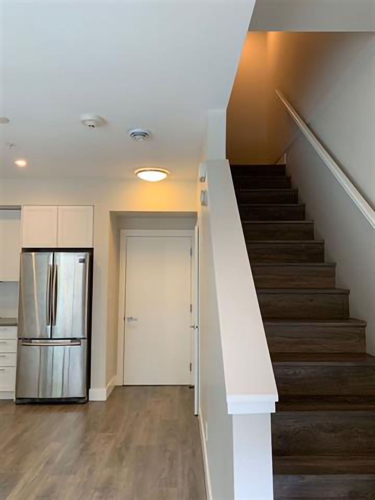 9 5188 Savile Row, Burnaby 4