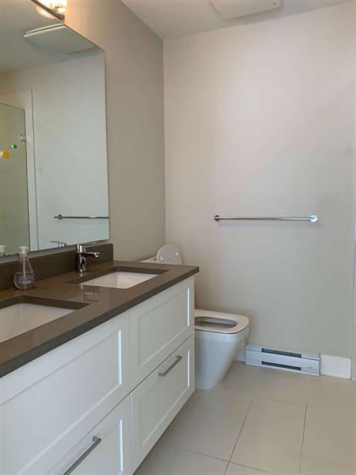 9 5188 Savile Row, Burnaby 9