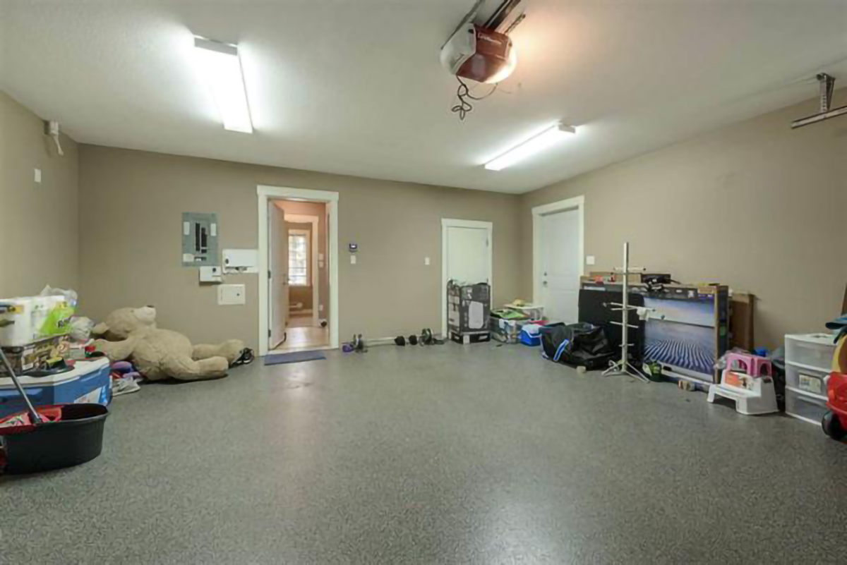 1 8418 163 Street, Surrey 20