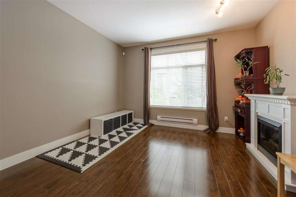 1 8418 163 Street, Surrey 3