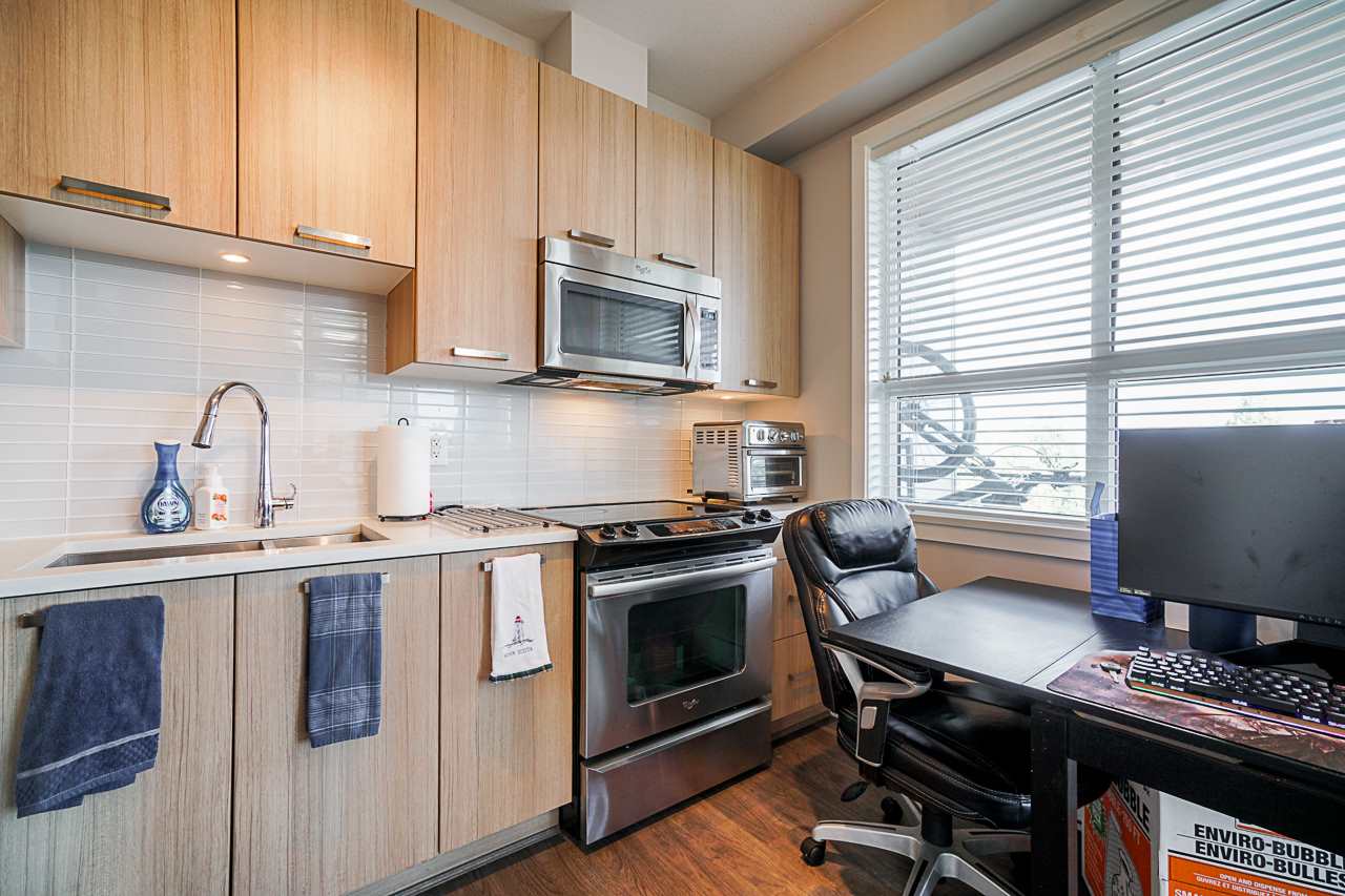 506 15388 105 Avenue, North Surrey 9