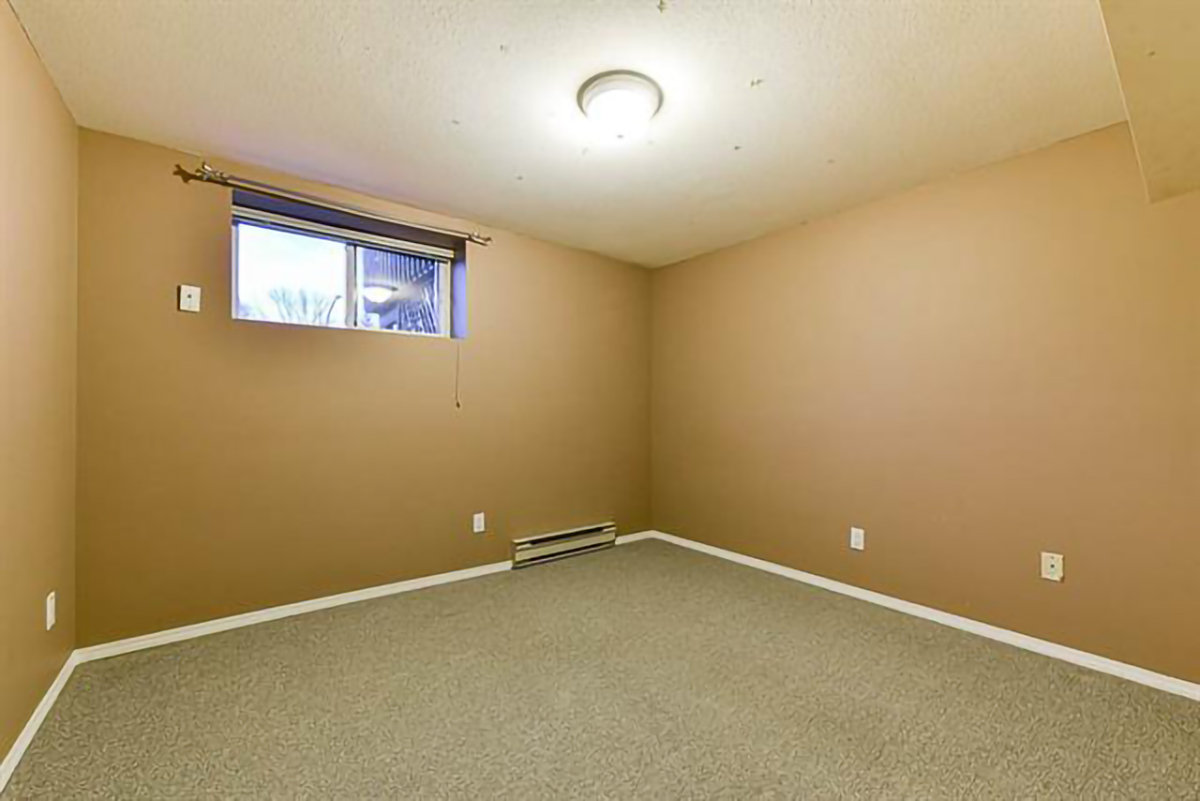 4196 Gilpin Crescent, Burnaby 27