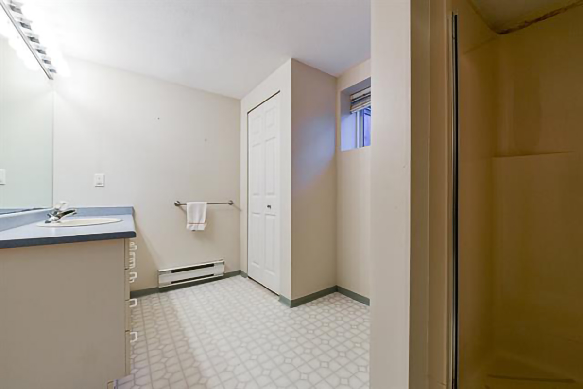 4196 Gilpin Crescent, Burnaby 28