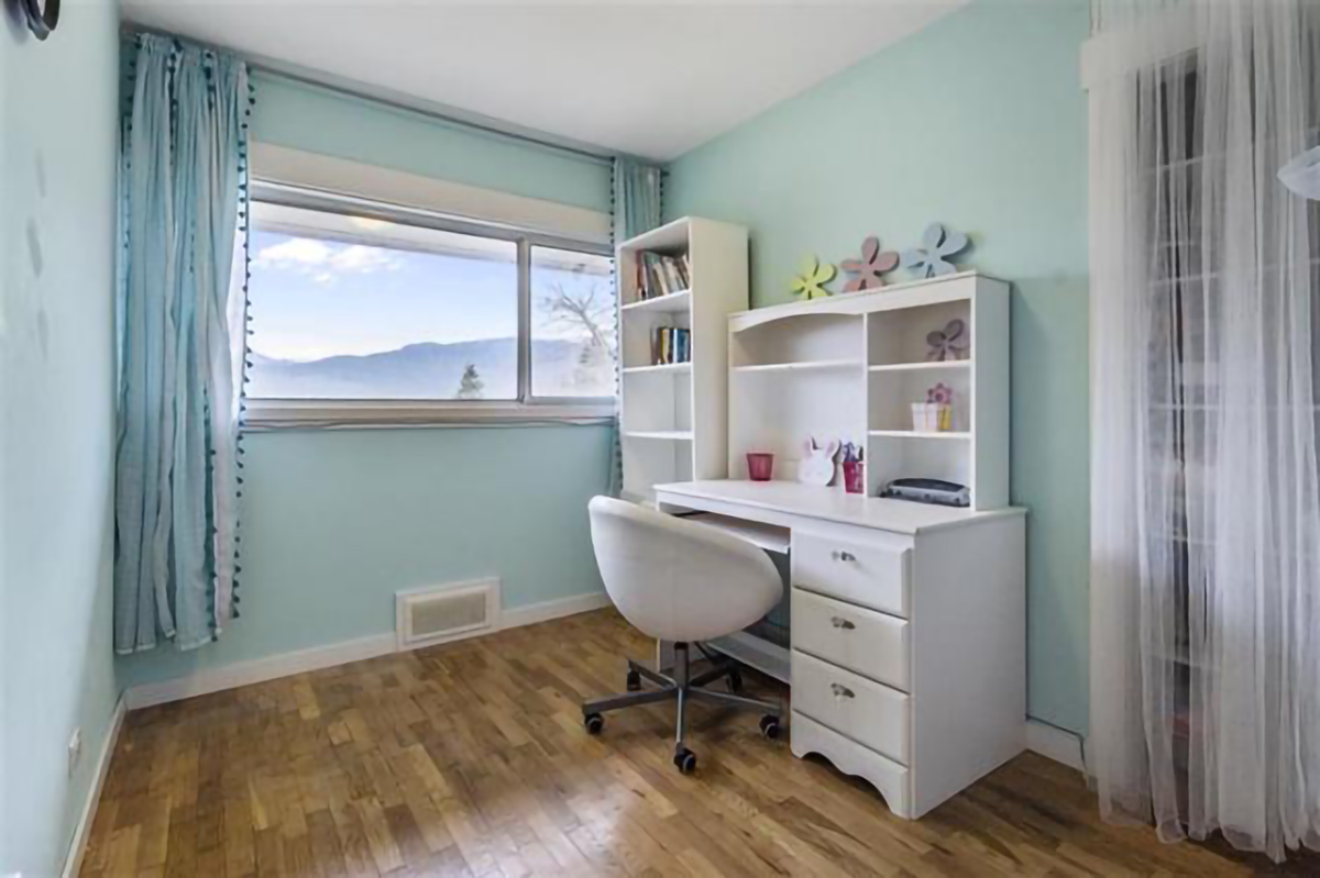 7034 Malibu Drive, Burnaby 19