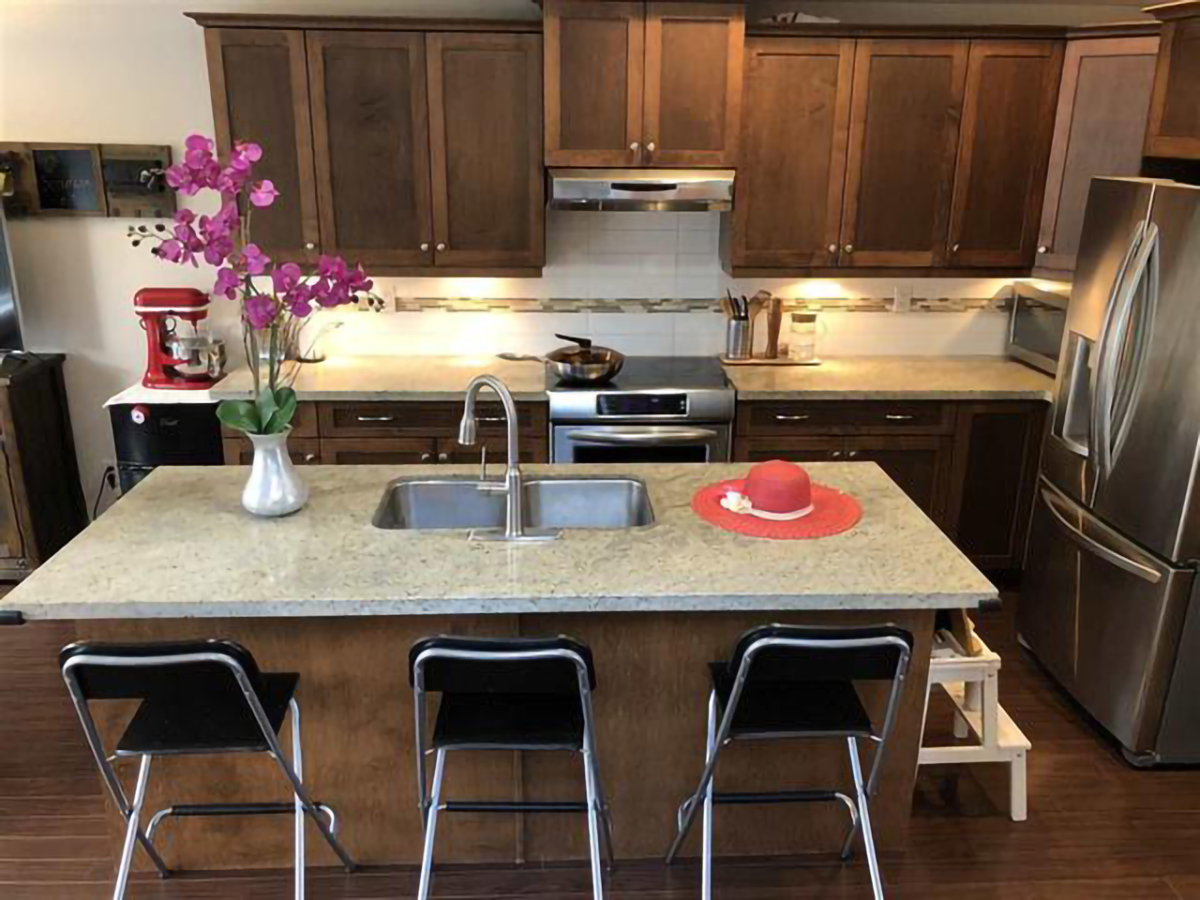 44 7848 170 Street, Surrey 10