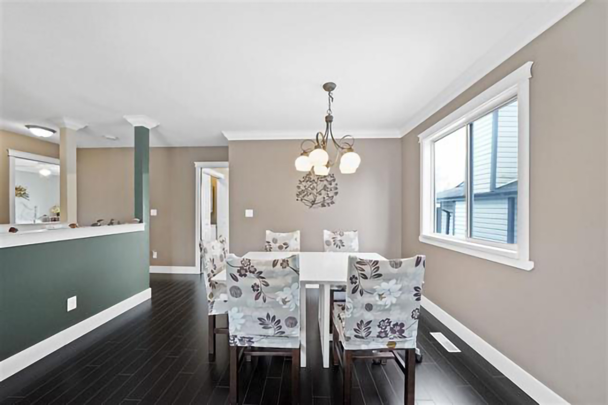23190 122 Avenue, Maple Ridge 2