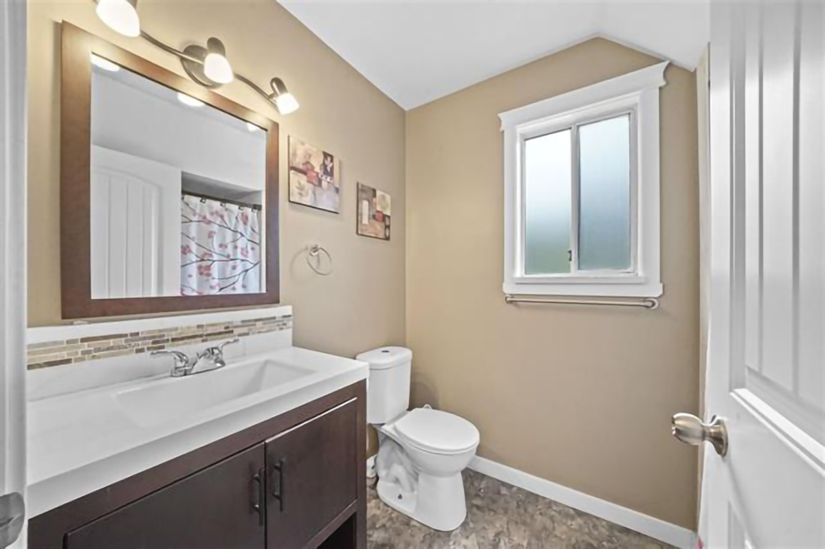 23190 122 Avenue, Maple Ridge 8