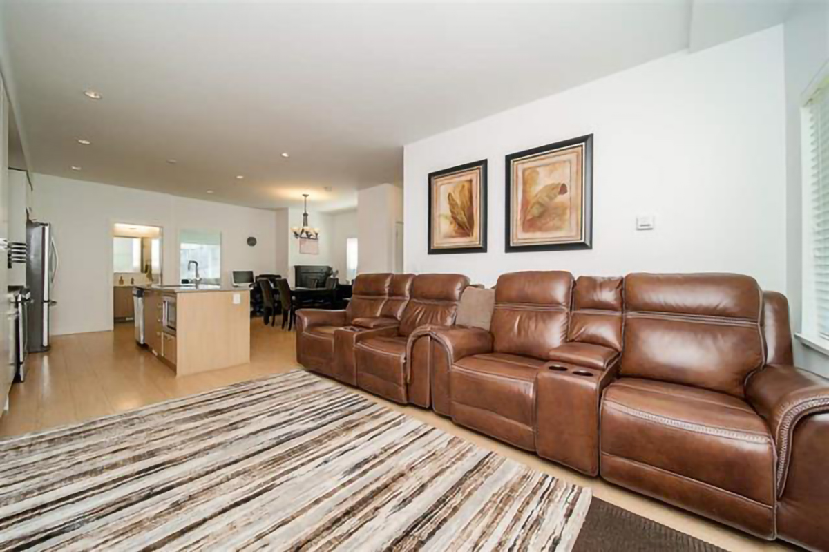 17 22810 113 Avenue, Maple Ridge 3