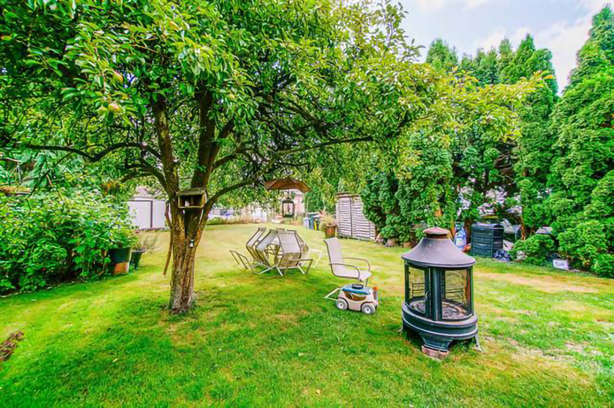 7360 13th Avenue, Burnaby 12