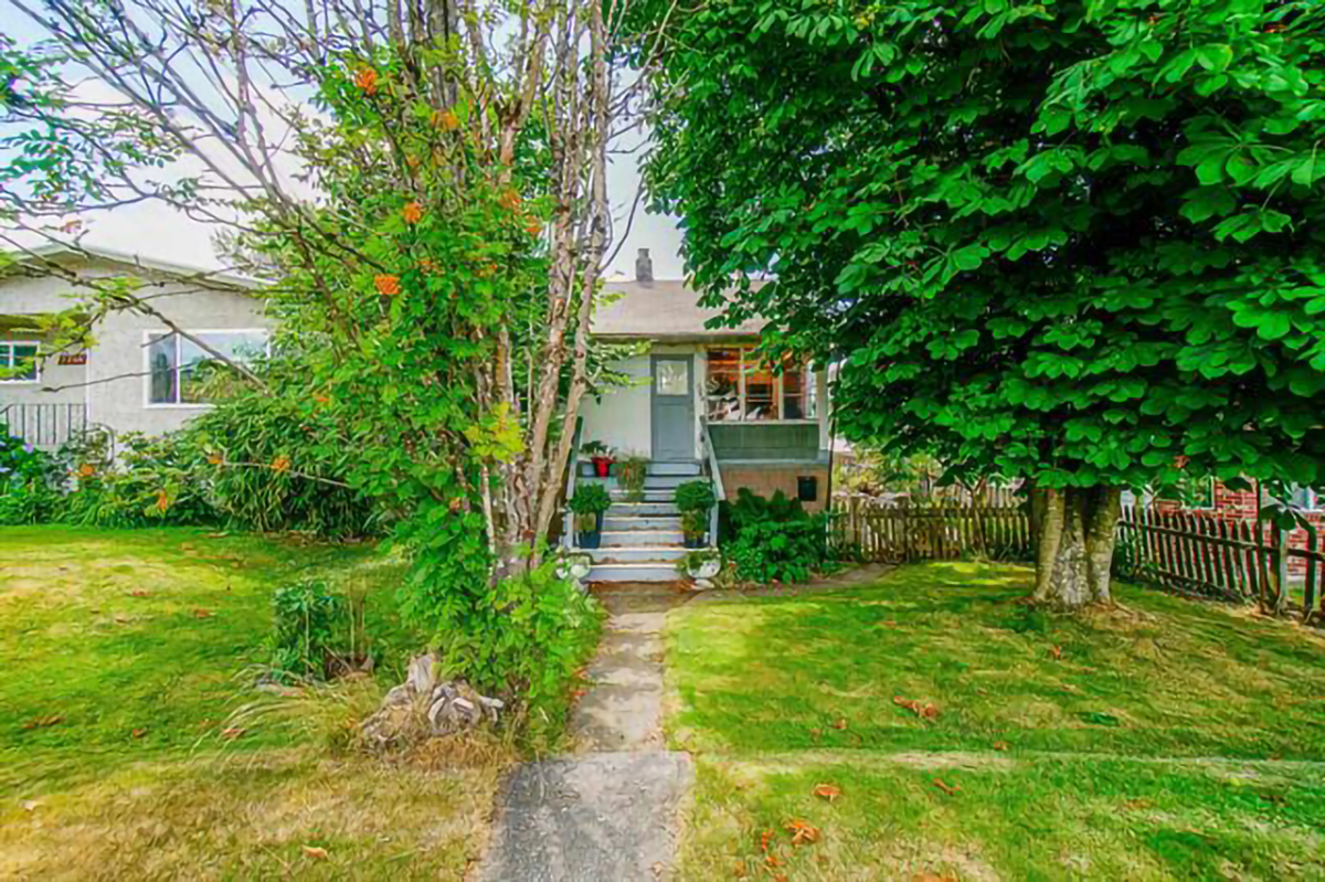 7360 13th Avenue, Burnaby 4