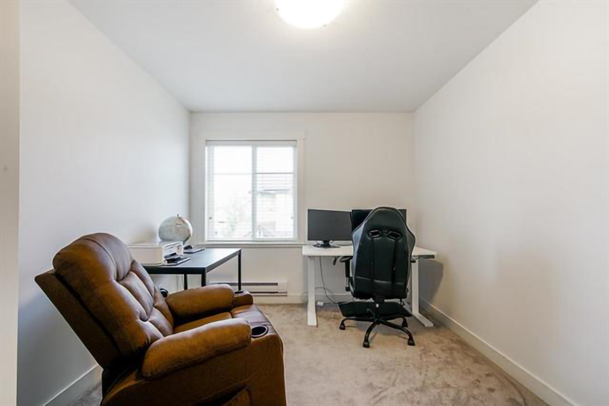 1 8418 163 Street, Surrey 28