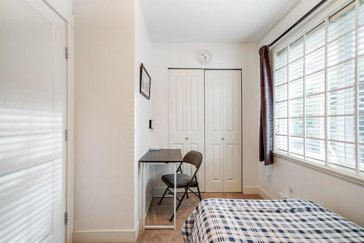 1 8418 163 Street, Surrey 32