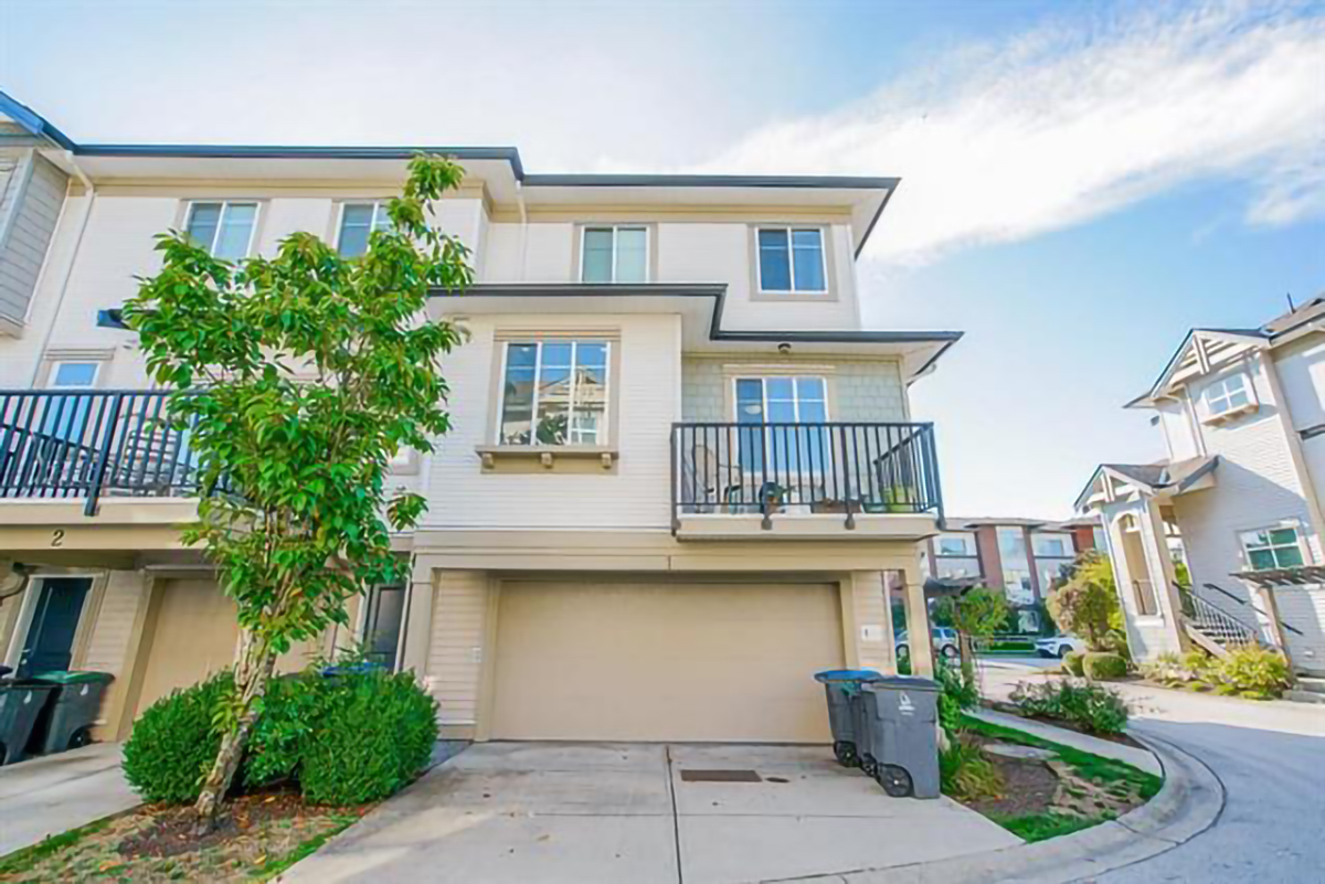 1 8418 163 Street, Surrey 36