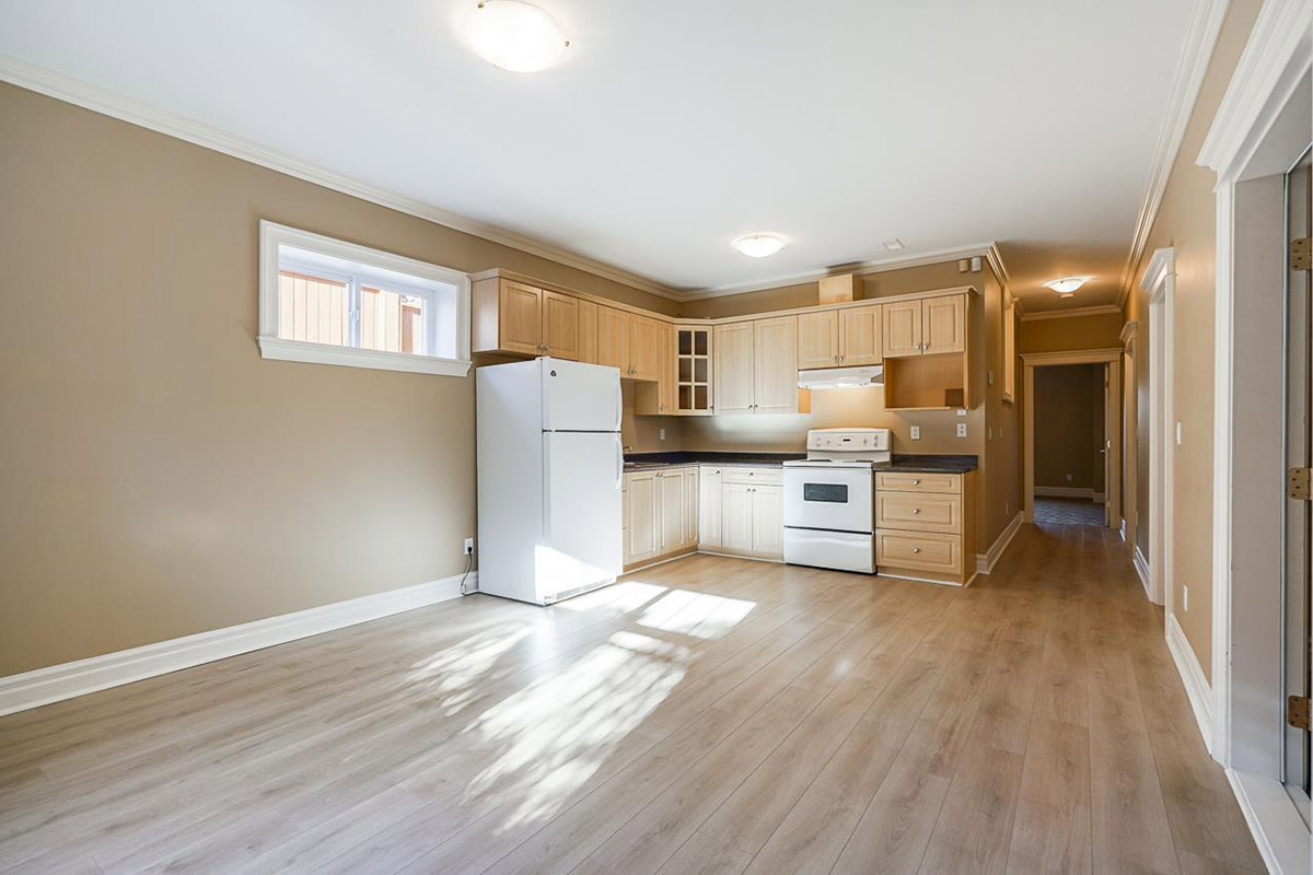 7654 Stanley Crescent, Burnaby 35