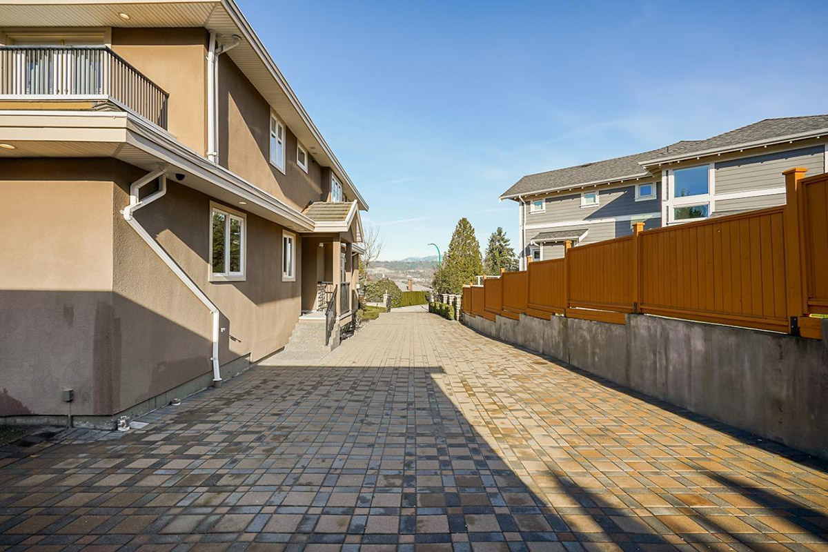 7654 Stanley Crescent, Burnaby 38