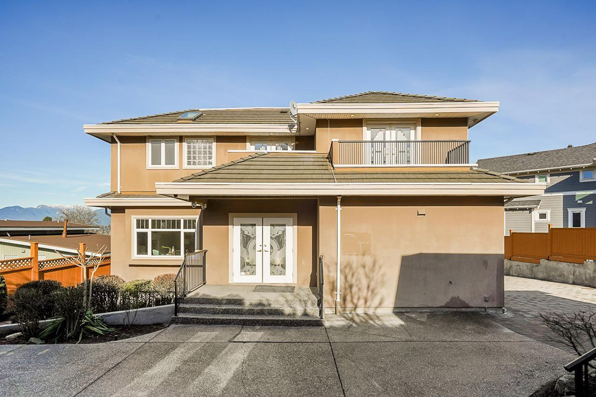 7654 Stanley Crescent, Burnaby 39