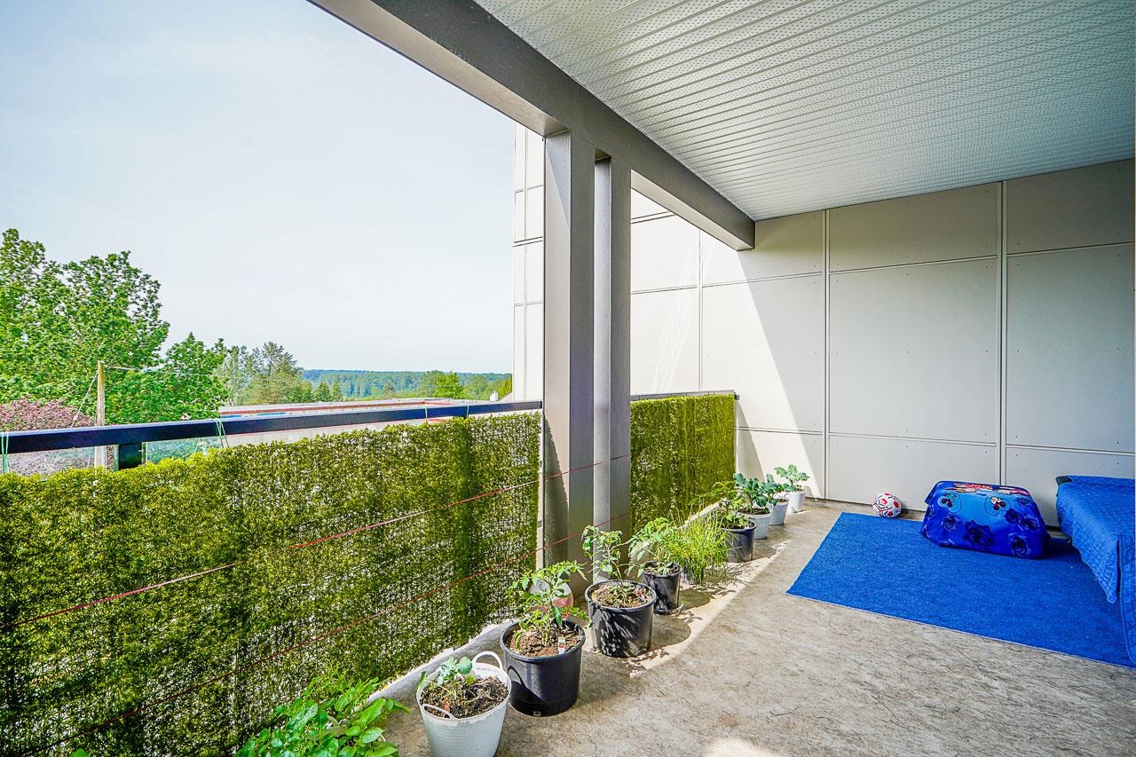 406 22577 ROYAL CRESCENT 27