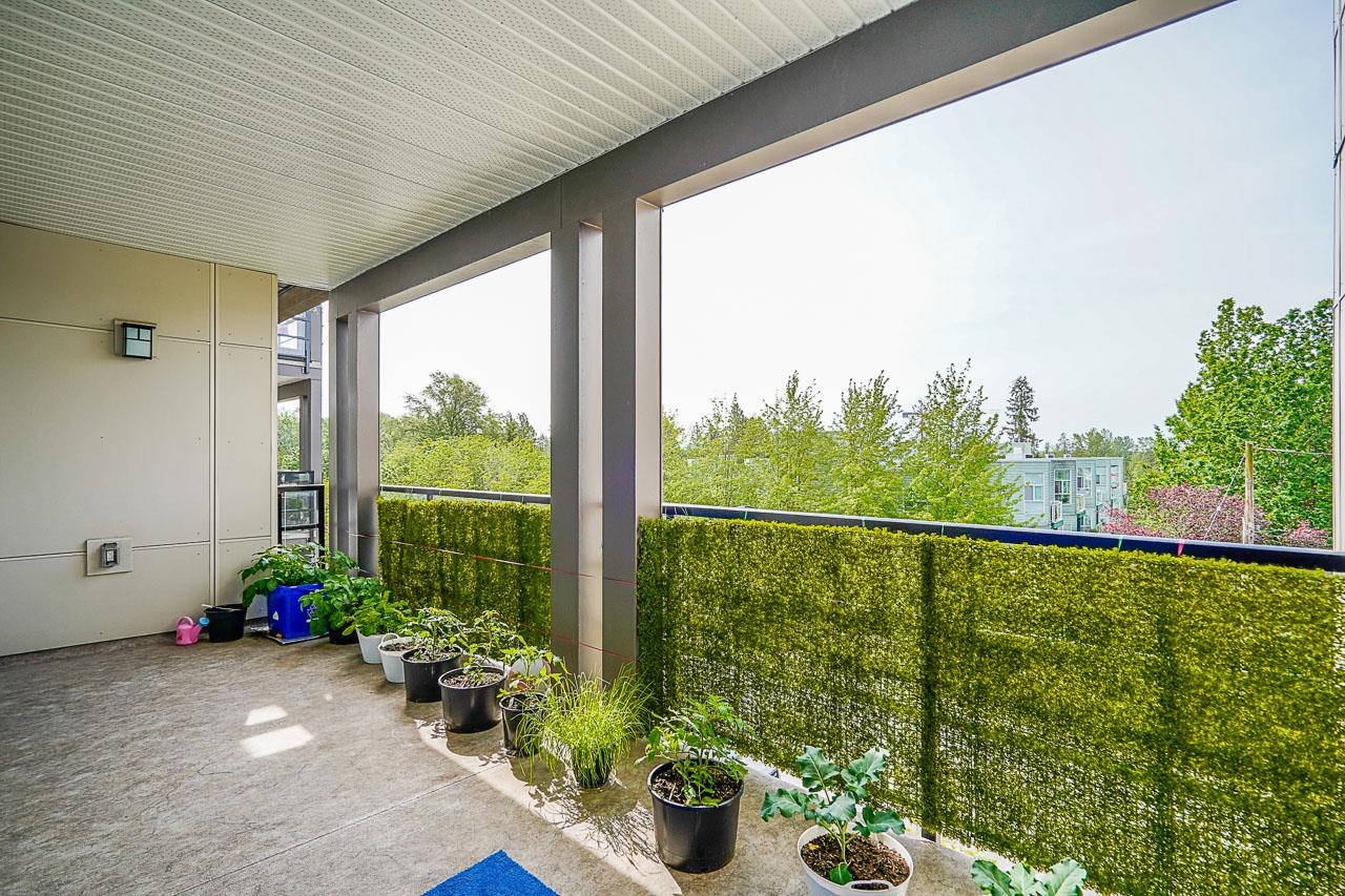 406 22577 ROYAL CRESCENT 31