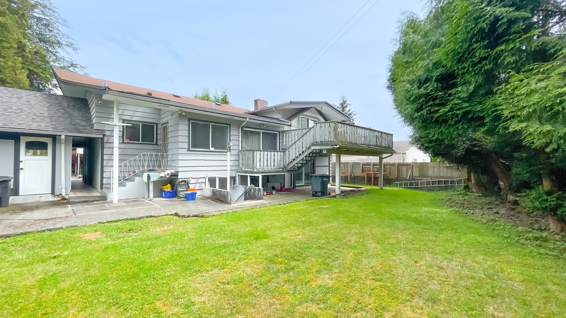 1871 SPERLING AVENUE 25