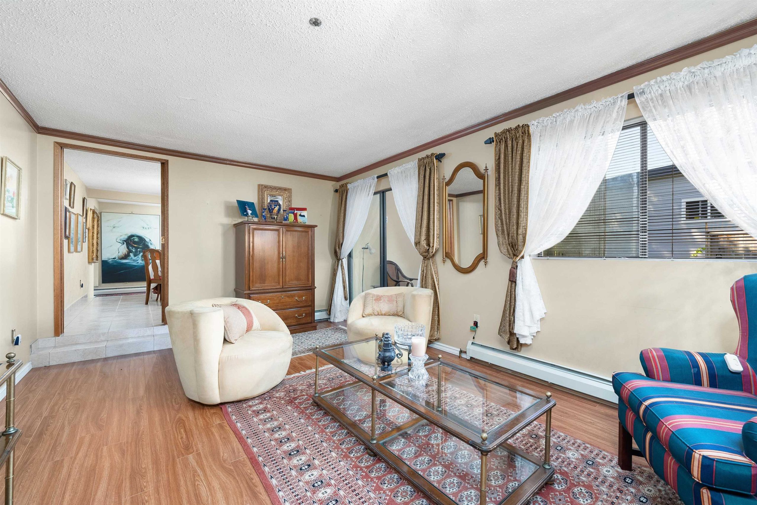 358 LAVAL STREET 44