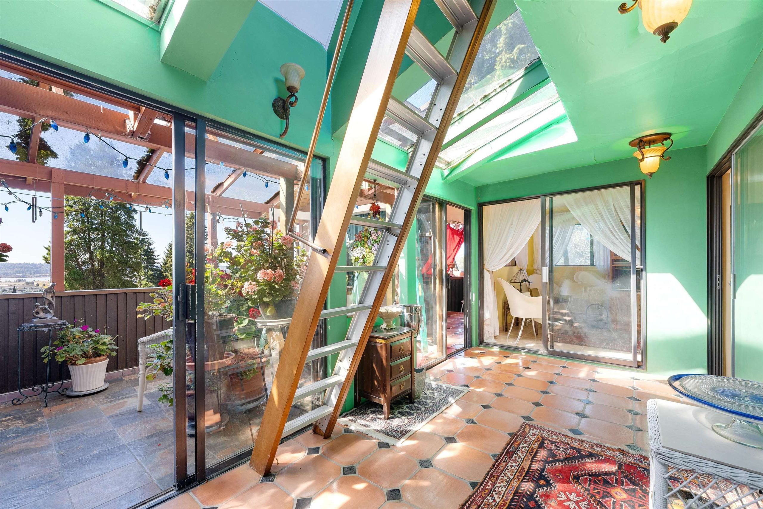 358 LAVAL STREET 26