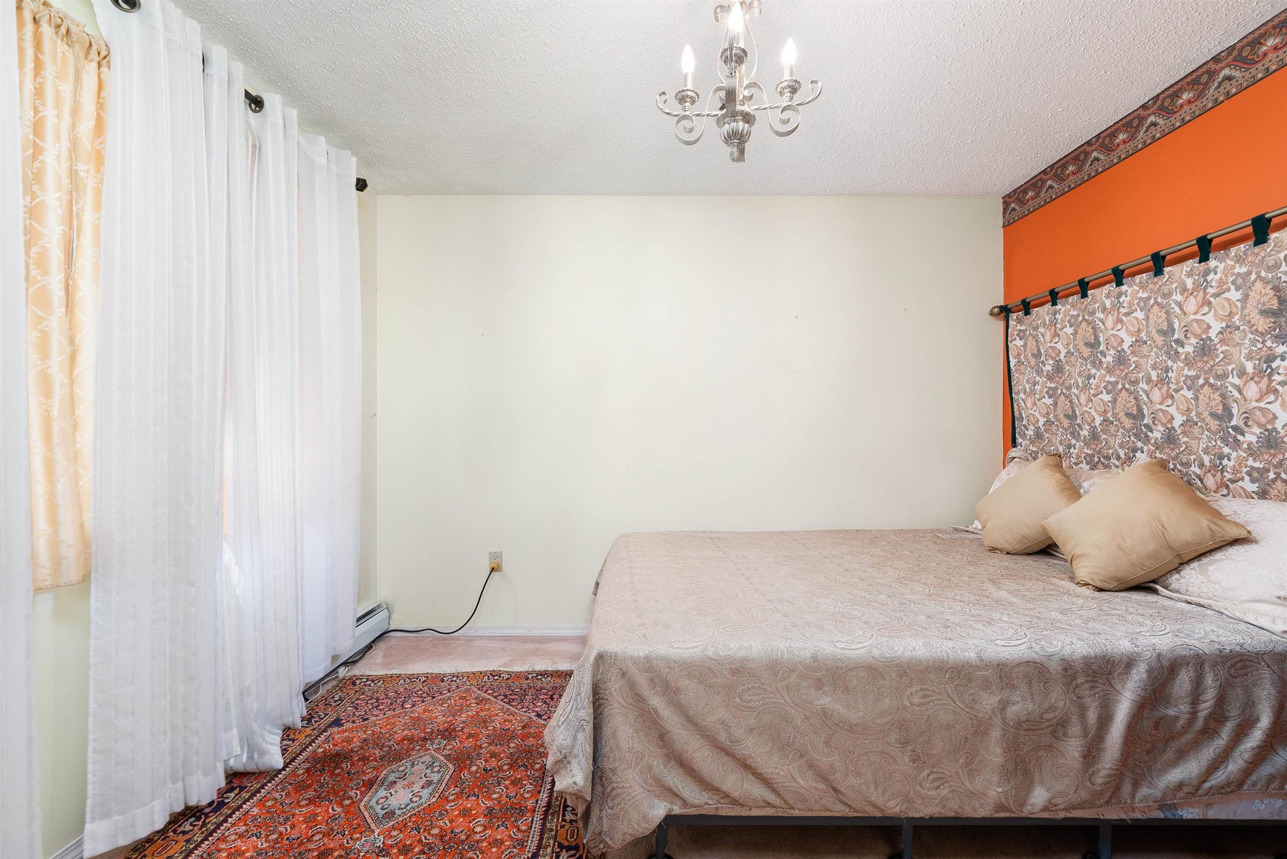 358 LAVAL STREET 6