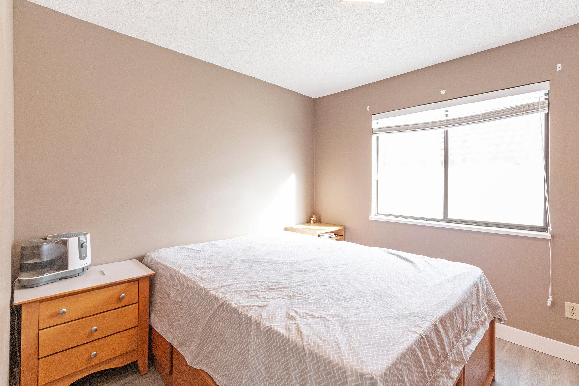 362 PEMBINA STREET 19
