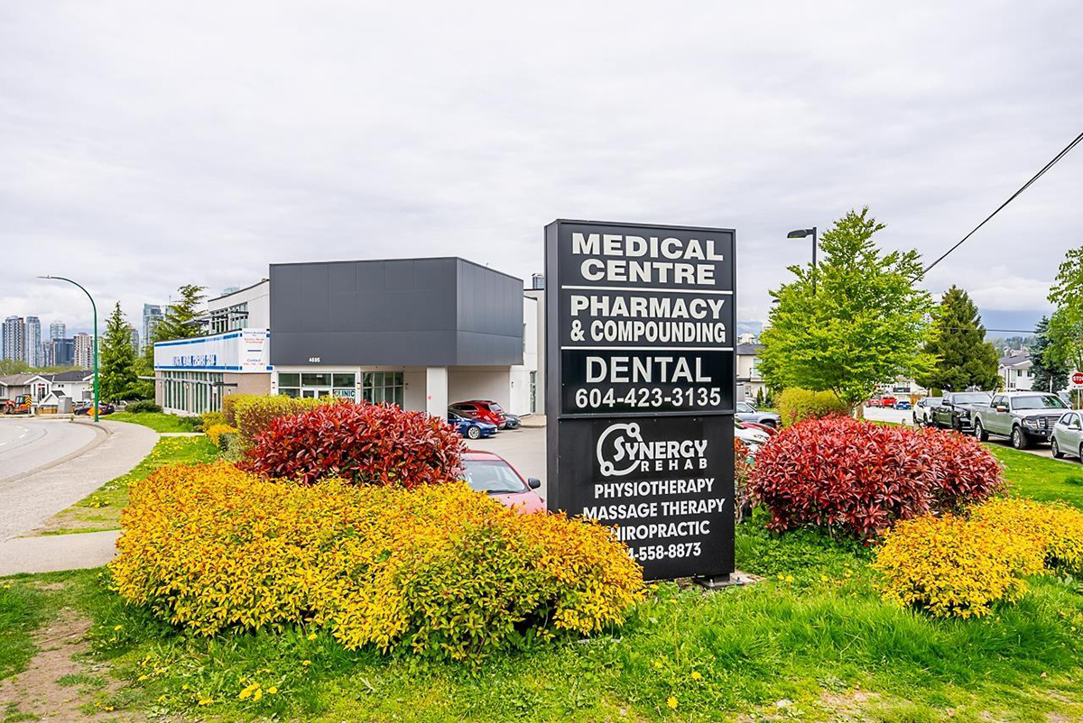4695 Canada Way, Burnaby 2