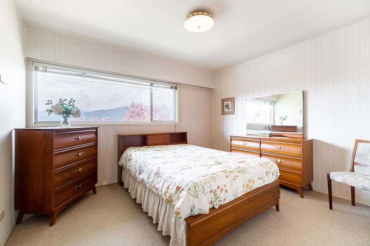 7046 Sierra Drive, Burnaby 20