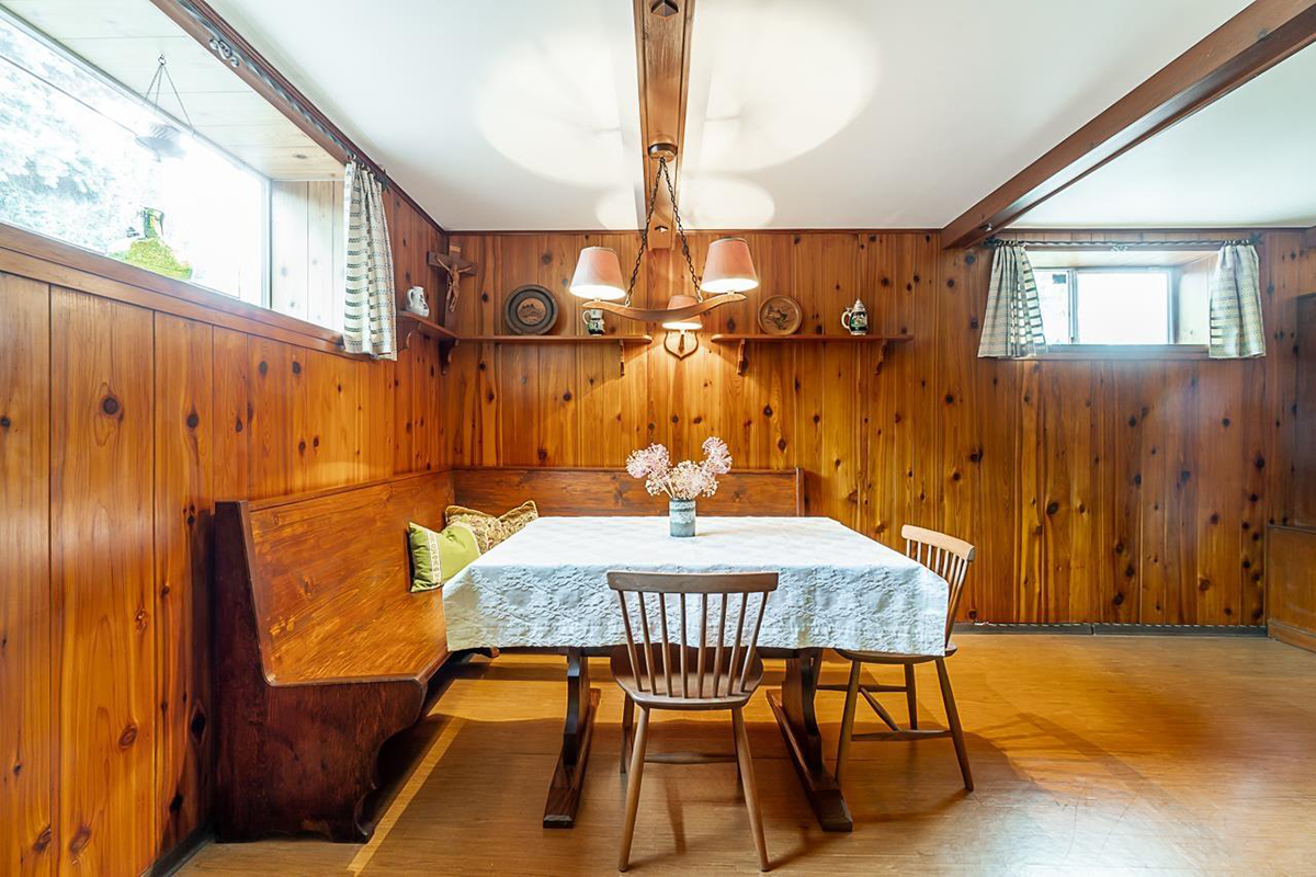 7046 Sierra Drive, Burnaby 27