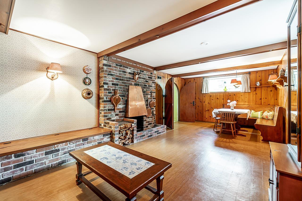 7046 Sierra Drive, Burnaby 29