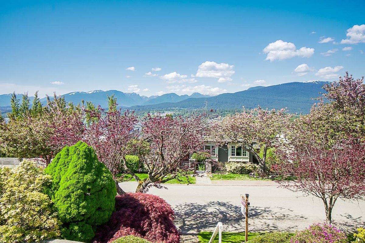7046 Sierra Drive, Burnaby 5