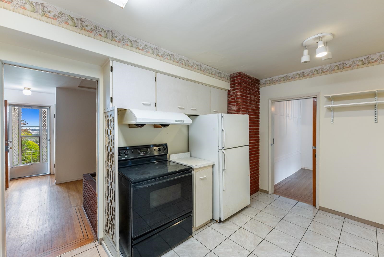 5915 KEITH STREET 16