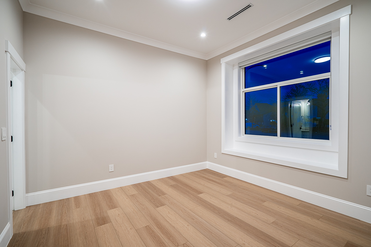 13241 79 Ave, Surrey 18