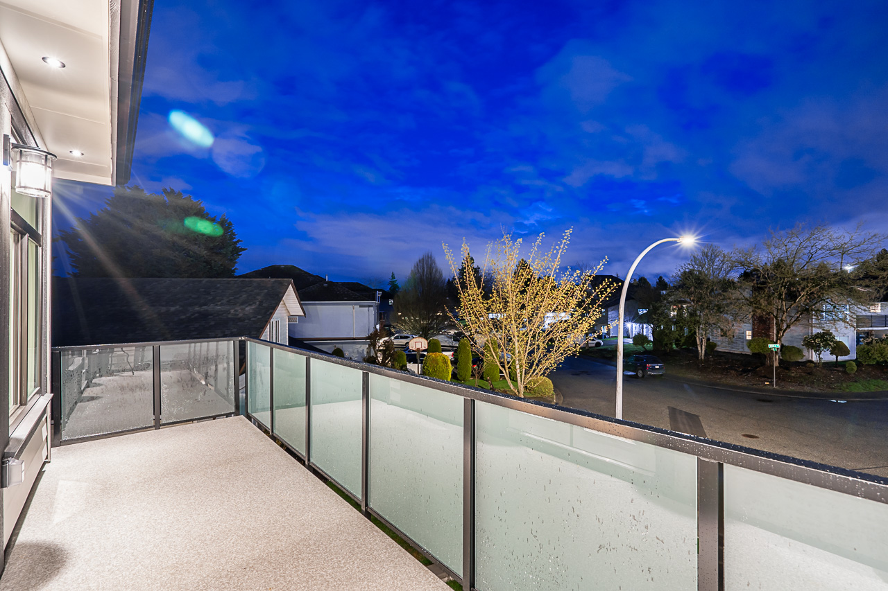 13241 79 Ave, Surrey 32