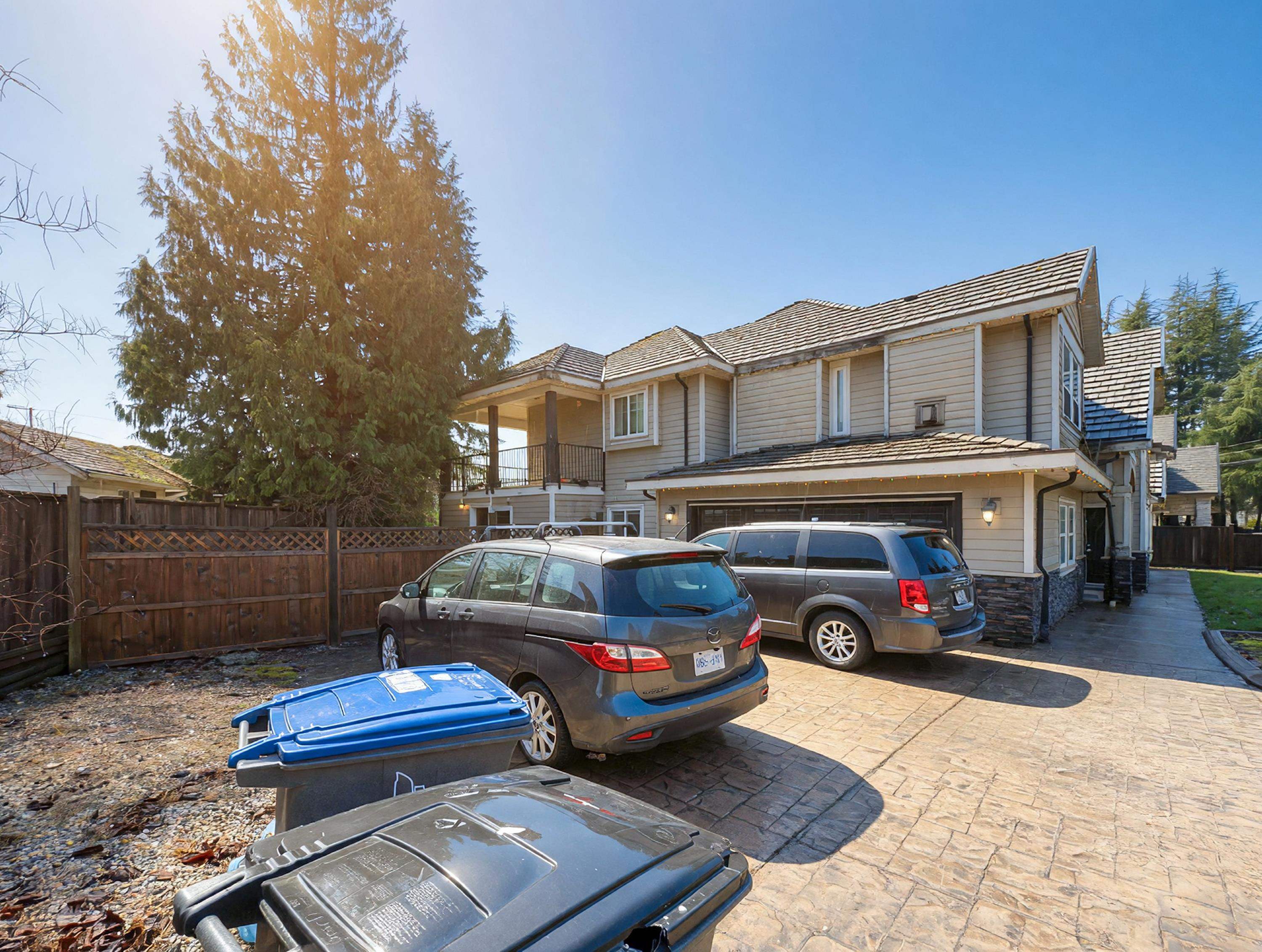 14906 92 AVENUE, SURREY 6