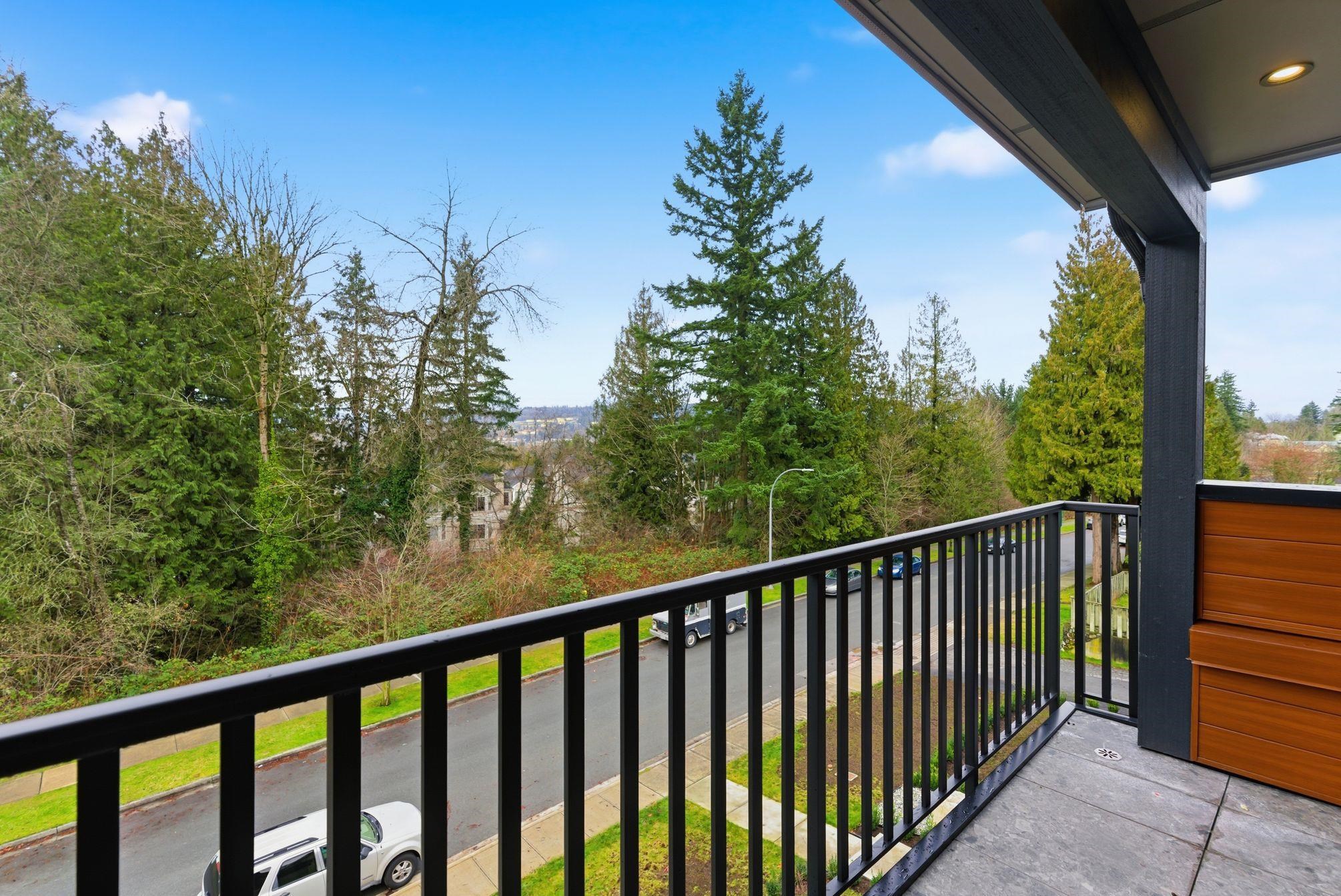 2 8408 17TH AVENUE 24