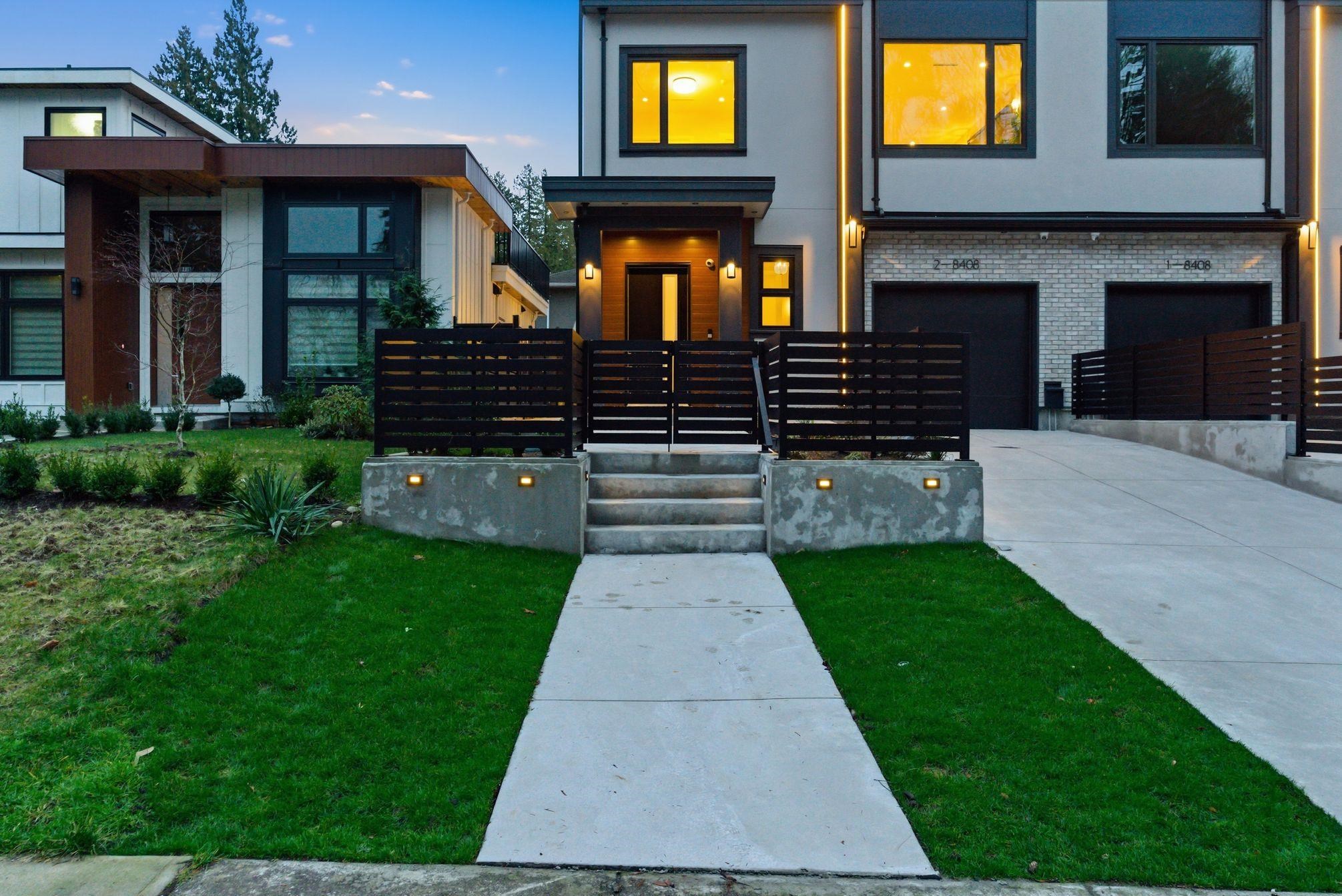 2 8408 17TH AVENUE 34